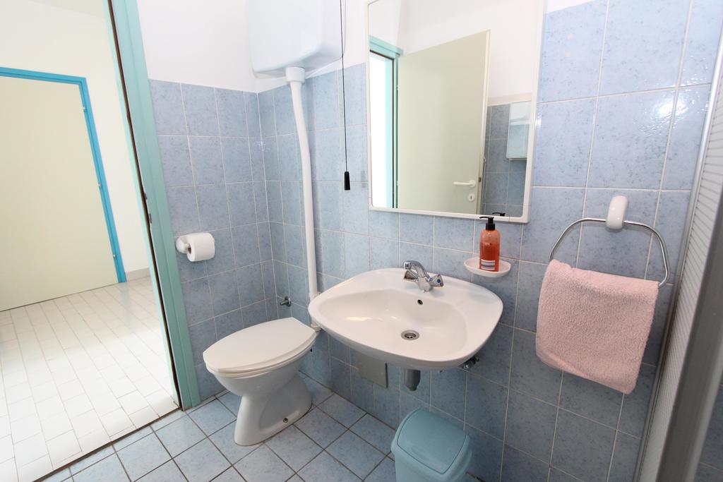 Apartment Nives *